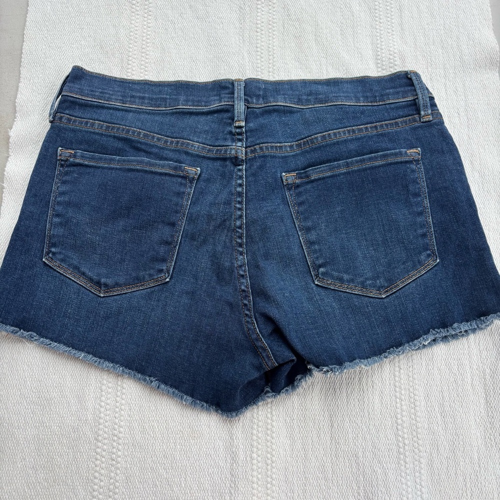 Frame Le Cut Off denim shorts size 28 - Picture 3 of 3